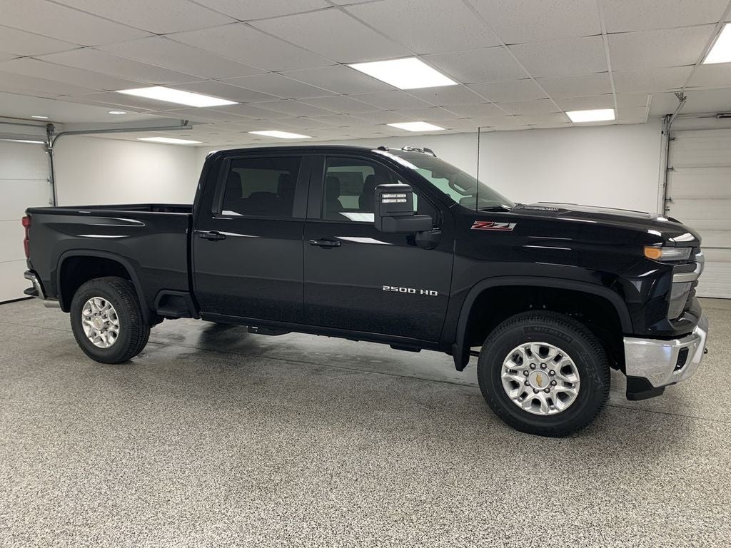 2026 Chevrolet Silverado 2500 HD LT in Black — front three-quarter view
