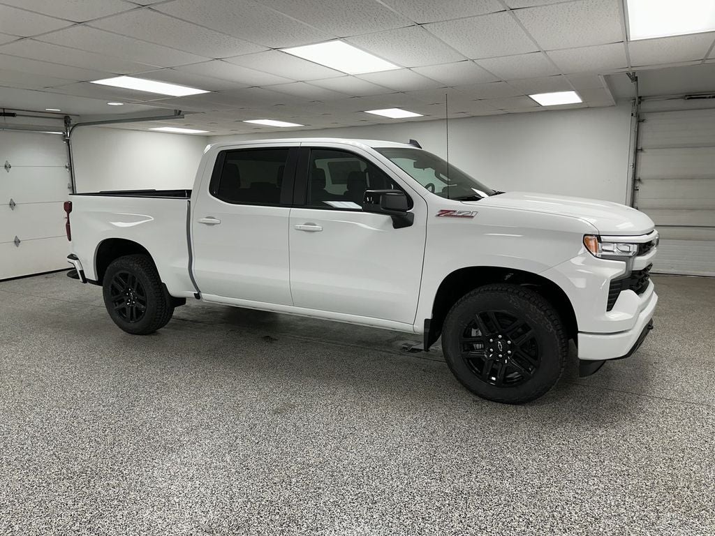 2026 Chevrolet Silverado 1500 — side profile view